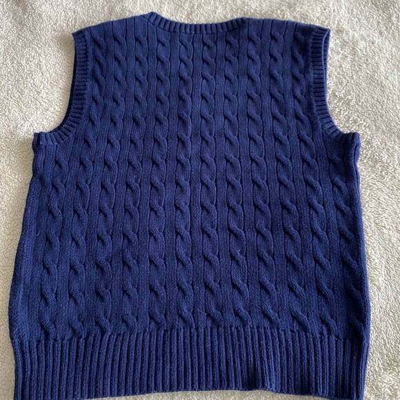 Knitted vest. Simple, but with versatile wear for boys 10 years. - Picture 2 of 4